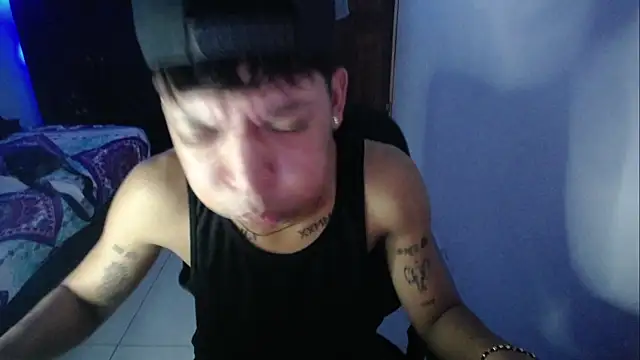 Snapshot of Sxntisaul__ chatting on February 2025 09:05:02 PM Sxntisaul online show from February 2025 09:05:02 PM