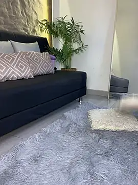 Isa  Blanc online show from March 2026 03:18:01 AM