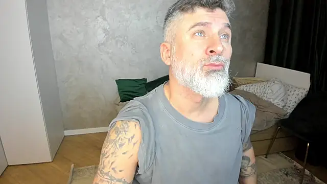 BlowMyXXL online show from February 2025 08:32:01 PM