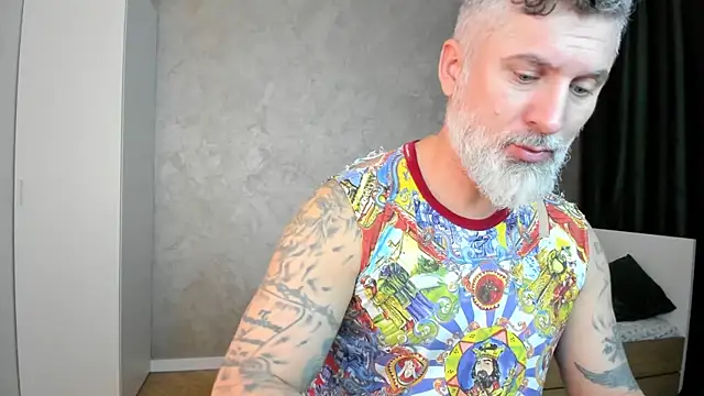 BlowMyXXL online show from January 2025 10:41:02 PM