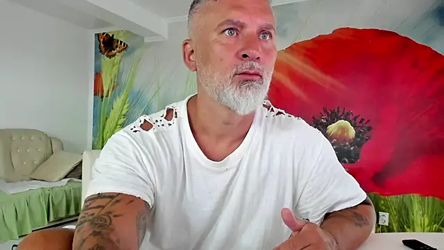 BlowMyXXL online show from May 2026 06:00:02 AM