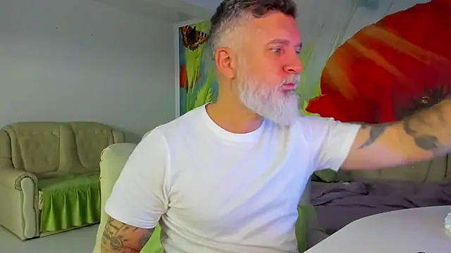 BlowMyXXL online show from January 2026 05:38:02 PM