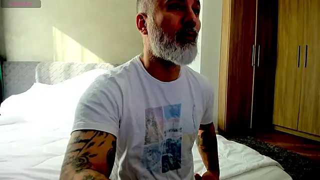 BlowMyXXL online show from February 2025 08:17:01 AM
