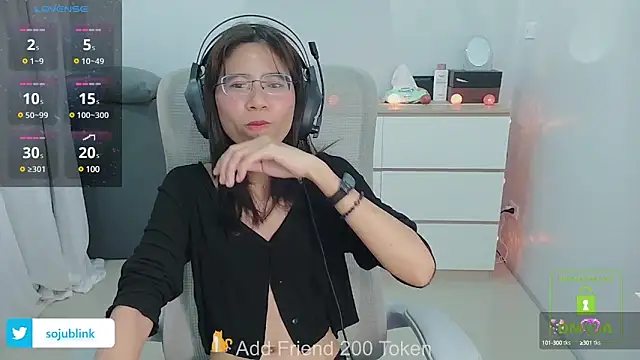 littlemiilk online show from March 2025 05:49:02 PM