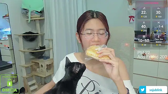 littlemiilk online show from March 2026 08:51:02 AM