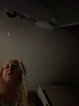 MerlinDave online show from February 2026 01:06:02 AM