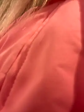 MerlinDave online show from November 2025 01:39:01 AM