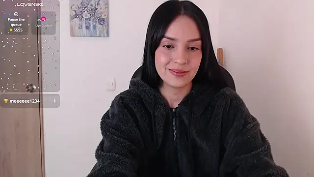 sakura-mail online show from November 2025 10:42:02 PM