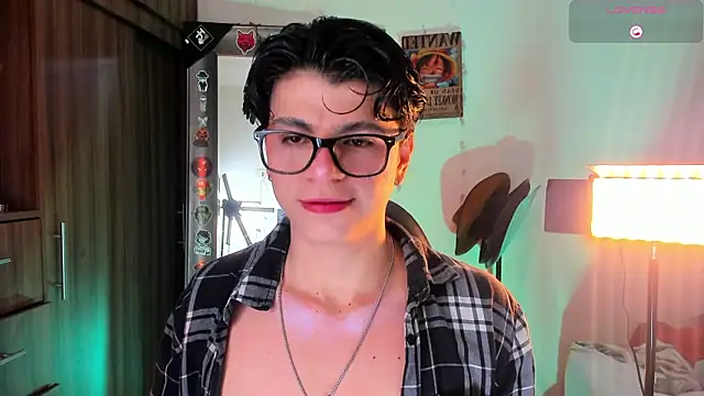 marckalexis online show from April 2026 09:37:01 AM