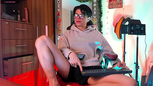 marckalexis online show from February 2026 11:43:01 AM