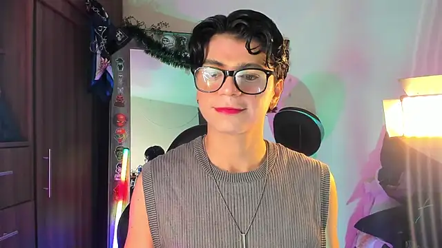 marckalexis online show from January 2026 01:01:02 AM