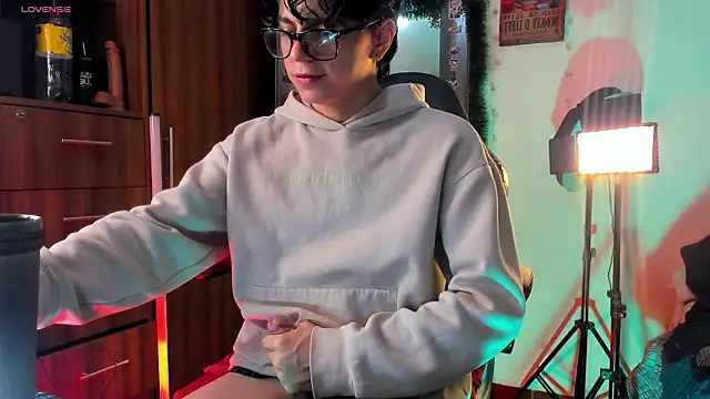 marckalexis online show from February 2026 02:28:02 PM