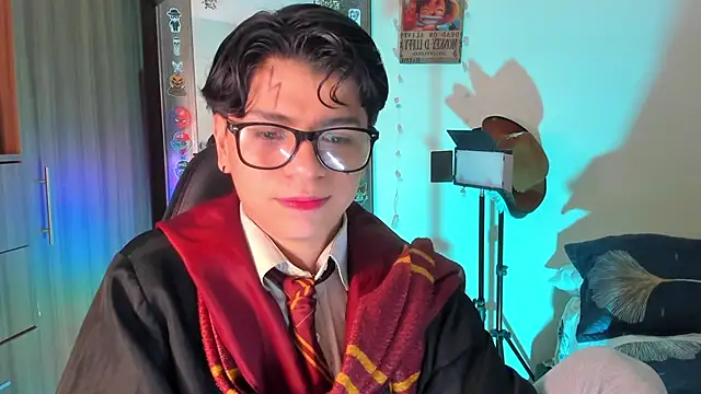 marckalexis online show from December 2025 11:01:02 AM