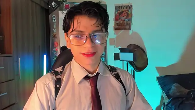 marckalexis online show from December 2025 01:30:02 AM