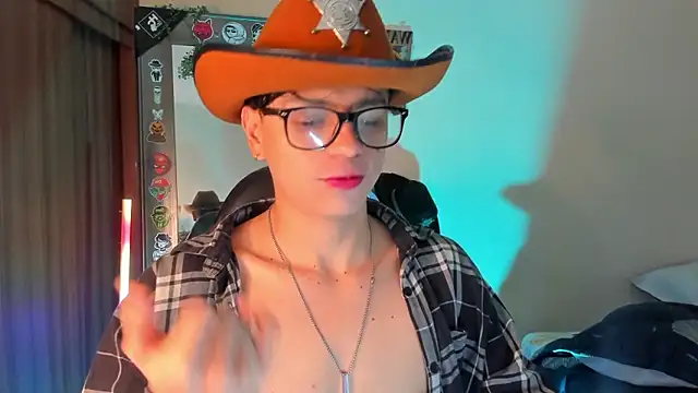 marckalexis online show from December 2025 07:34:02 PM