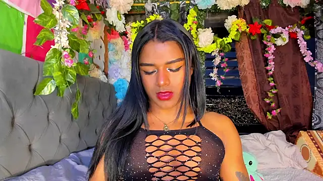 Snapshot of Karly_coffe chatting on June 2026 10:24:01 AM Karly coffe online show from June 2026 10:24:01 AM