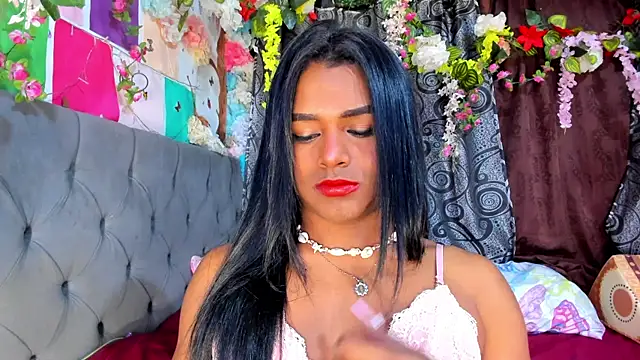 Snapshot of Karly_coffe chatting on July 2026 10:22:01 AM Karly coffe online show from July 2026 10:22:01 AM