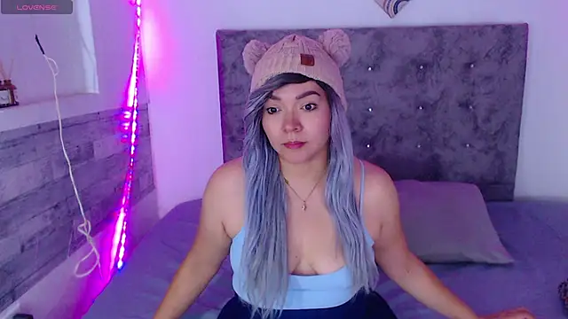 Snapshot of Cuckold_lover69 chatting on June 2026 06:07:02 PM Cuckold lover69 online show from June 2026 06:07:02 PM