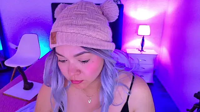 Snapshot of Cuckold_lover69 chatting on March 2025 06:30:01 AM Cuckold lover69 online show from March 2025 06:30:01 AM