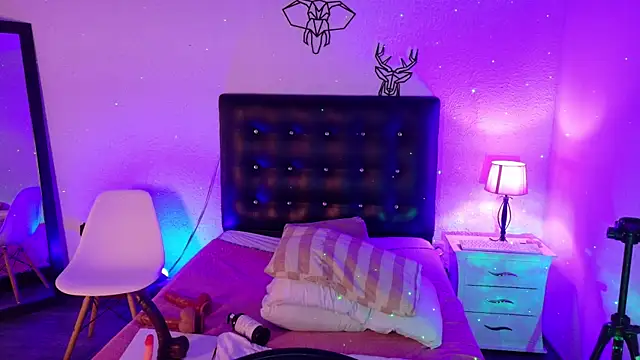 Snapshot of Cuckold_lover69 chatting on February 2025 09:52:02 AM Cuckold lover69 online show from February 2025 09:52:02 AM