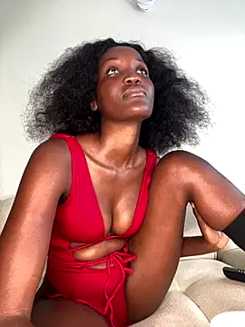 Fanclubbbbb online show from November 2025 06:30:02 AM