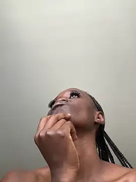 Fanclubbbbb online show from March 2026 08:48:02 AM