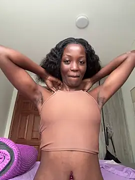 Fanclubbbbb online show from May 2026 06:52:01 AM
