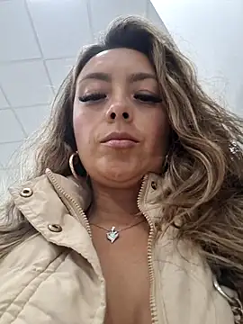 lauramcdowell1 online show from March 2025 06:22:02 PM