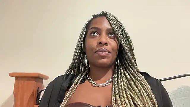 marisilva br online show from September 2025 02:03:02 AM