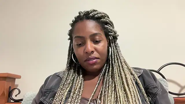 marisilva br online show from September 2025 11:43:01 PM