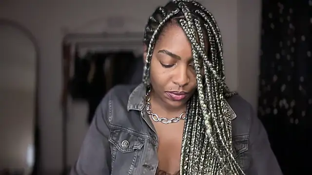 marisilva br online show from November 2025 03:46:02 AM