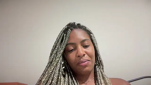 marisilva br online show from October 2025 01:31:02 AM