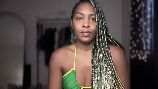 marisilva br online show from November 2025 02:21:01 PM