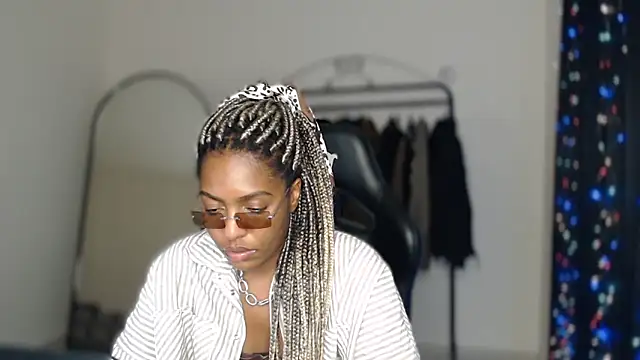 marisilva br online show from September 2025 11:26:01 PM