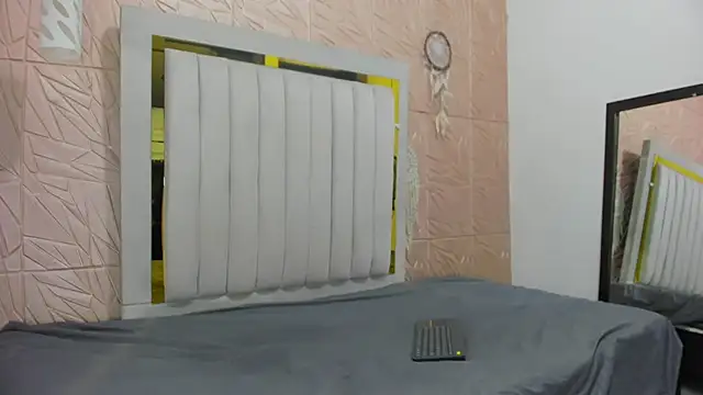 Ammy Connor1 online show from November 2025 09:13:02 PM