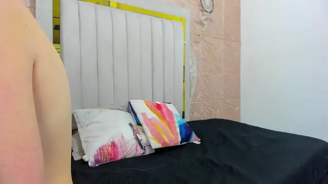 Ammy Connor1 online show from November 2025 08:13:02 PM