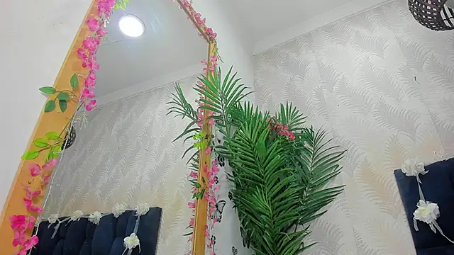 Ammy Connor1 online show from June 2026 07:19:01 PM