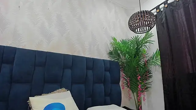 Ammy Connor1 online show from December 2025 08:44:02 PM