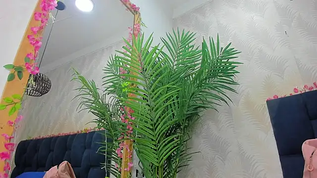 Ammy Connor1 online show from April 2026 08:20:01 PM