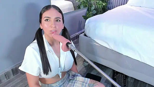 MaluDiaz online show from October 2025 05:14:02 PM