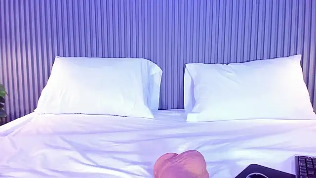 MaluDiaz online show from October 2025 05:32:01 PM