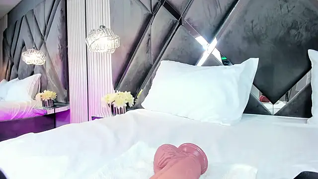 MaluDiaz online show from February 2026 05:10:02 PM