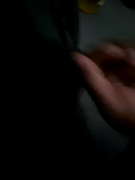 dickon1993 online show from November 2025 04:28:01 PM