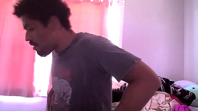 Rob1251 online show from April 2026 11:19:01 PM