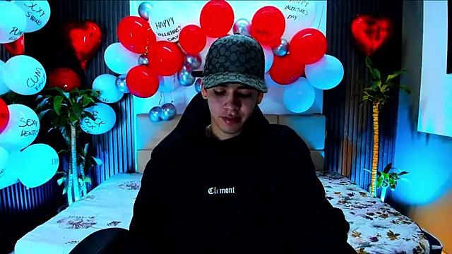 Mike 0233  online show from February 2025 05:59:01 AM