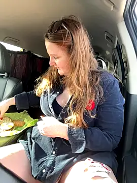 GingerSnap33 online show from November 2025 06:12:01 PM