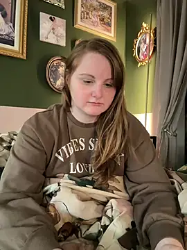 Snapshot of GingerSnap33 chatting on March 2025 12:42:02 AM GingerSnap33 online show from March 2025 12:42:02 AM