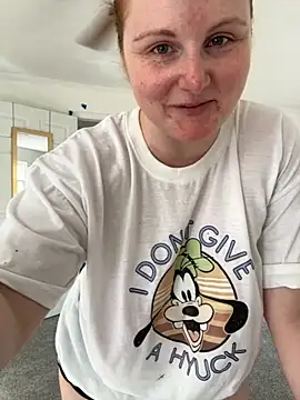 Snapshot of GingerSnap33 chatting on September 2025 07:09:02 PM GingerSnap33 online show from September 2025 07:09:02 PM