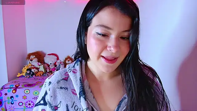 juli05star20 online show from November 2025 12:22:01 AM