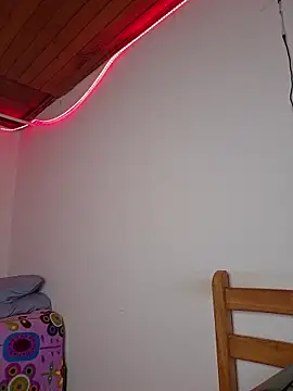 Snapshot of juli05star20 chatting on February 2026 03:25:02 AM juli05star20 online show from February 2026 03:25:02 AM